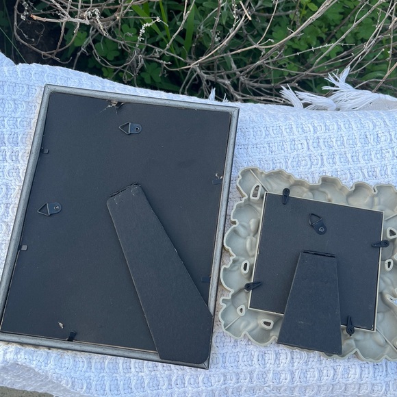 New Gold Floral and Gold Frame Set - Picture 9 of 9